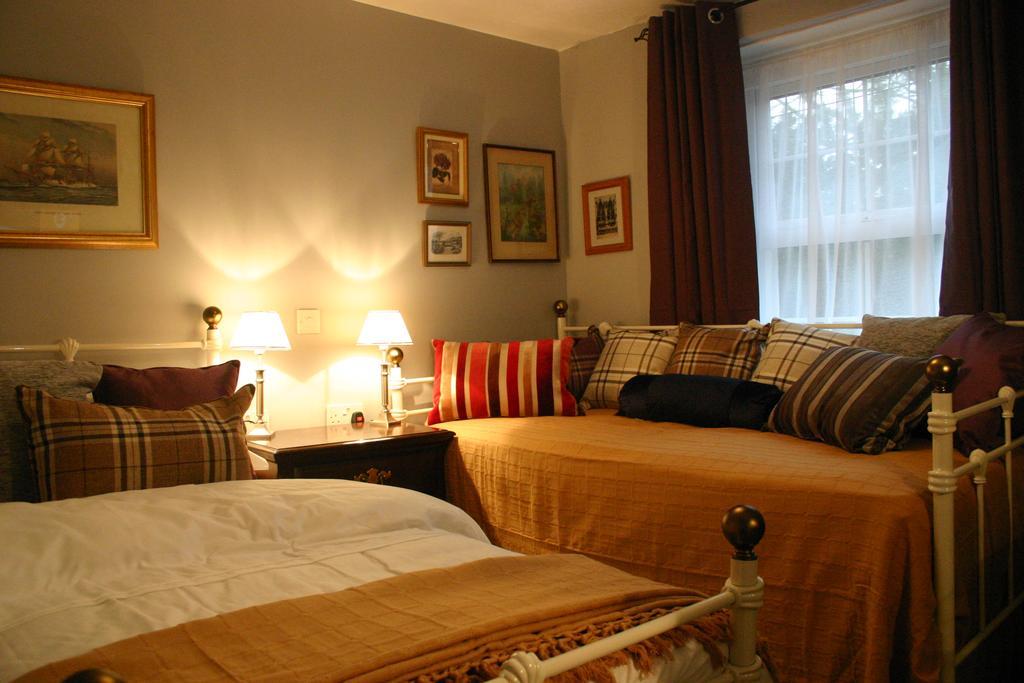 Horse & Groom B&B Westbury  Exteriör bild