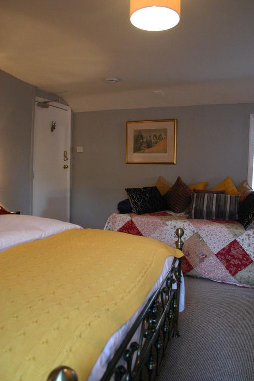 Horse & Groom B&B Westbury  Exteriör bild